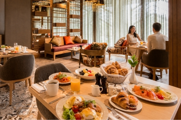 Breakfast Buffet at Mosaic